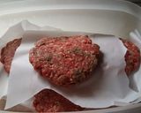 A picture of step 3 of Garlic Parmesan Burgers.