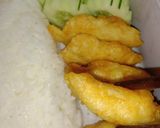 รูปขั้นตอนการทำที่ 5 ของ ข้าวกล่องไก่ทอด (Fried Chicken Lunch Box)