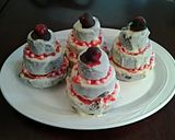 A picture of step 25 of Chocolate Cakes with Cherry Cream Filling.