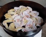 Foto del paso 5 de la receta: Alitas flambeadas con vodka !!!!! al disco