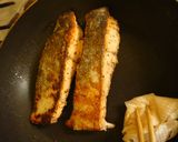 A picture of step 4 of Salmon Lemon Teriyaki.