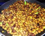 स्प्राउड चना चाट (sprouts chana chaat recipe in Hindi) रेसिपी चरण 3 फोटो