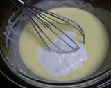 A picture of step 3 of Easy & Healthy Cheesecake in a Ricecooker.