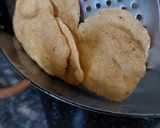 A picture of step 3 of Dahi Papdi Chaat.