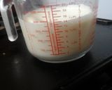 A picture of step 13 of My Peachy Custard and Whipped Cream 😀.