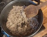 Foto del paso 3 de la receta: Bistec en salsa con chile pasilla