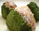 A picture of step 2 of Shiso Garlic Soy Sauce.