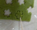 A picture of step 13 of Sakura and Matcha Cookies.