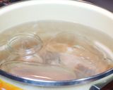 A picture of step 1 of Apricots In Syrup.
