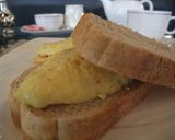A picture of step 7 of South Korean Toast (To Commemorate The Visit Of The President Of South Korea).