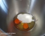 Foto del passaggio 1 della ricetta Ciambella con glassa al limone