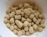 A picture of step 6 of Soybean Flour Snacks.