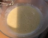 Une image de l'étape 4 de Gâteau fondant aux prunes et vanille.
