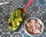 A picture of step 1 of Kua'aina-Style Avocado & Tuna Toasted Sandwiches.