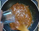 A picture of step 4 of Bhindi Punjabi Masala.