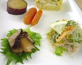 A picture of step 6 of Bamboo Shoot Rice with Canned Scallop.