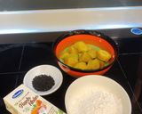 Hình bước làm 1 của món Bánh khoai lang hạnh nhân