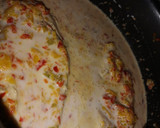 Foto del paso 3 de la receta: Pechugas de pollo con leche de coco y picadillo de pimientos