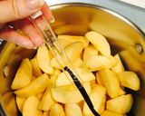 A picture of step 7 of Everyone's Favorite Applesauce.