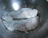 A picture of step 3 of Pan Fried Cod with Leek Sauce.