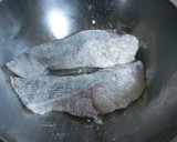 A picture of step 3 of Pan Fried Cod with Leek Sauce.