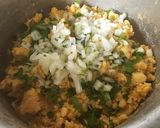 A picture of step 2 of Mashed potato fritters /pakora.