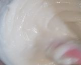 Foto langkah ke 3 dari resep Khanom Leum Kleun Merah Putih.