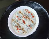 A picture of step 5 of Bathua Raita.