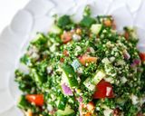 A picture of step 4 of Tabouli Salad.
