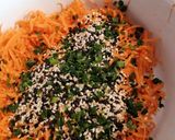 Une image de l'étape 4 de Salade de carottes à l'asiatique.