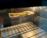 Foto langkah ke 7 dari resep Brownies Matcha Basque Burnt Cheesecake.