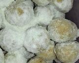 Foto langkah ke 6 dari resep Putri Salju Kacang Eggless Mepyur.