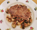 Foto del paso 5 de la receta: Solomillo de Ternera con Ceps, Mousse de Pato y Cebolla caramelizada