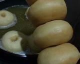 Foto langkah ke 4 dari resep Donat maizena.