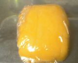 A picture of step 4 of Sandwich Cookies With Rum Raisin Buttercream Filling.