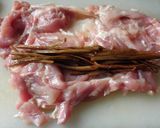 A picture of step 3 of Burdock Root Chicken Rolls.