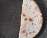 Foto del passaggio 4 della ricetta Hummus di ceci & zucchine :) con piadina