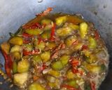 Foto langkah ke 4 dari resep Terong Tumis Cabe Iris.