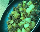 A picture of step 3 of Liver and potatoe sauté.