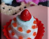 A picture of step 8 of 3-Layer Heart Shaped cake.