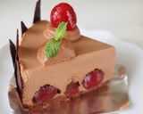 A picture of step 19 of Cherry and Chocolate No-Bake Cheesecake.