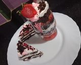 صورة لخطوة 6 من وصفة تحلية الكؤوس بالفريز 🍓 ولا اروع من أيادي جزائرية