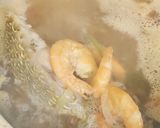Foto del paso 3 de la receta: Caldo de mariscos
