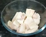 A picture of step 1 of Fish pakoda.