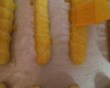 Foto langkah ke 3 dari resep Cheese Roll Pastry.