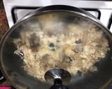 Foto del paso 2 de la receta: Risotto de setas con lomo de dos colores