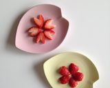 A picture of step 4 of Sakura and Plum Flowers with Just 3 Strawberries.