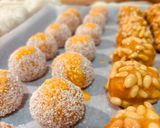 A picture of step 13 of “PANELLETS” (sweet potato balls made with coconut, pine nuts, or almonds).