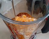 A picture of step 1 of Roasted red peppers soup.