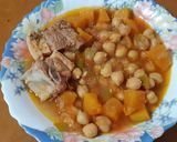 Foto del paso 9 de la receta Garbanzos con calabaza especiada y costillas